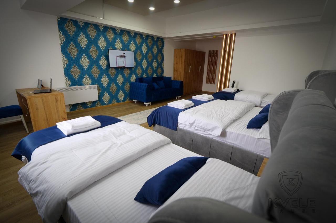 Motel Kvele โนวีปาซาร์ ภายนอก รูปภาพ